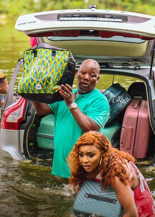 《災難沒有假期》電影海報