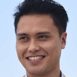 Fir Rahman 飾演 Aiman