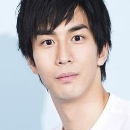 市川知宏 飾演 Yuri