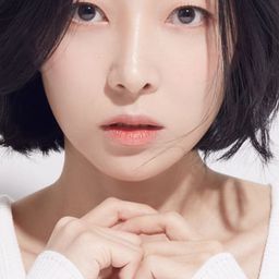 Kim Geu-lim 飾演 Ji-seon