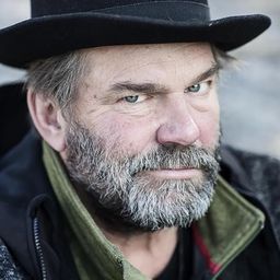 Kai Lehtinen 飾演 Markku