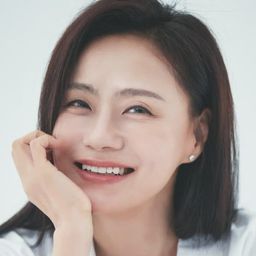 金英善 飾演 Ji-eun's mother