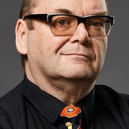 Georg Alfred Wittner 飾演 Mann am Empfang