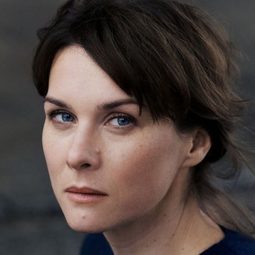 Kathrin von Steinburg - 夢幻足球課程演員 飾演Klara Bornstedt