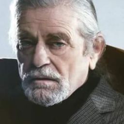 Yannis Totsikas 飾演 Hristos Gikas