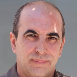 Juli Cantó 飾演 Lucas