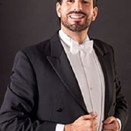 Clemens Unterreiner 飾演 Brühlmann