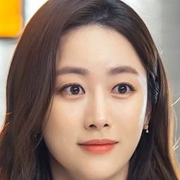 全慧彬 飾演 Woo Yeon-Yi