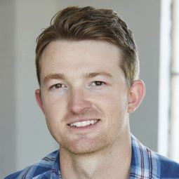 Trevor Gretzky - 獵殺時刻演員 飾演Ecka