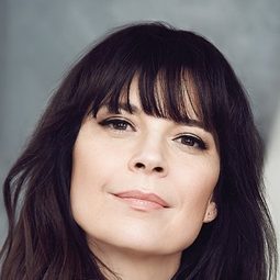 安多雅爾 飾演 Diane 'Die' Després