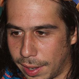 艾斯特班 飾演 Rémi