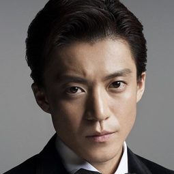 小栗旬 飾演 Koichi