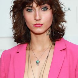 Lauren Hadaway - 進擊的地才導演