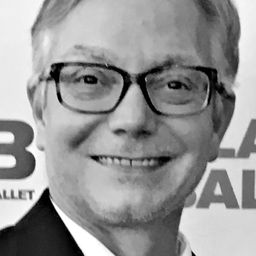 Brian Bremer 飾演 Barry