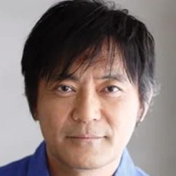 渡辺いっけい 飾演 Commander Shigemura