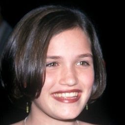 潔西卡·布魯克斯·格蘭特 - 美夢成真演員 飾演Marie Nielsen