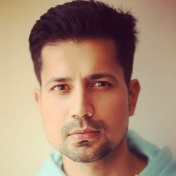 薩米特·維亞斯 飾演 Salman Khan