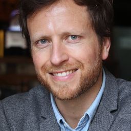 Mickaël Grente - 狂舞戀人演員 飾演Aviva's Father