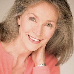 Rosemary Alexander 飾演 Dr. Eve Bolinger