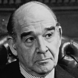 Robert Brown - 賓漢演員 飾演Chief of Rowers (uncredited)