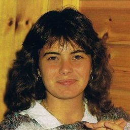 Sonia Martínez 飾演 Estudiante de literatura