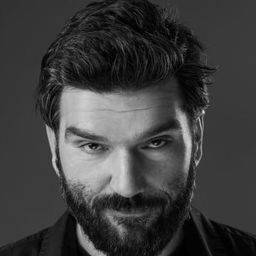 Bojan Navojec 飾演 Lujo