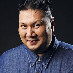 莫·西迪 飾演 Indro (voice)