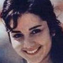 Svetlana Norbayeva 飾演 Natasha's Mother