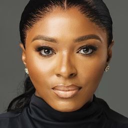 梅格·奧塔瓦 飾演 