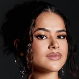 梅莎·席爾瓦 飾演 Vicenza