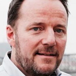 彼得·弗里奇 - 沃蘭德探長系列：主謀導演