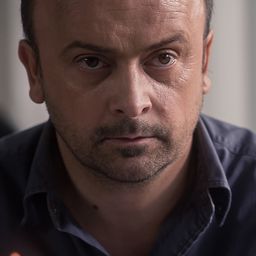 Zeljko Santrac 飾演 Matte