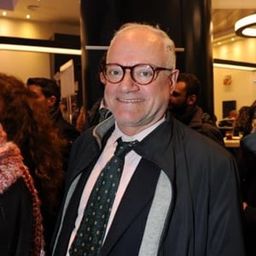 Luca Verdone 飾演 Self