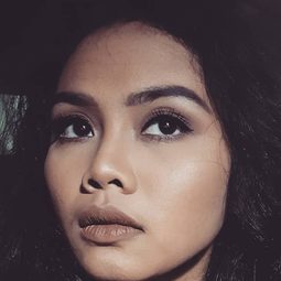 迪亞·潘南德拉 飾演 Khansa