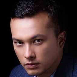 尼可拉斯·撒普特拉 - 無邊之霧演員 飾演Batalyon Commander