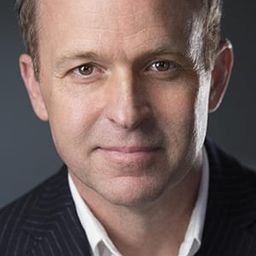 Bristol Pomeroy 飾演 Lysander