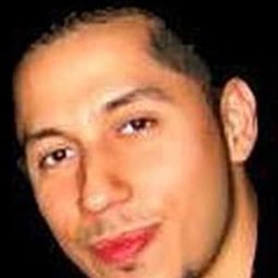 Nick Rey Angelus 飾演 Reynaldo Sanchez