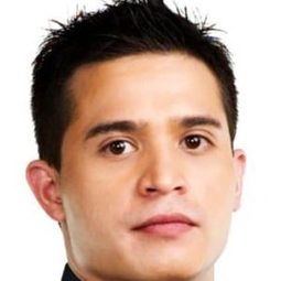 Cogie Domingo - Pakisabi Na Lang... Mahal Ko Siya演員 飾演Gonzo