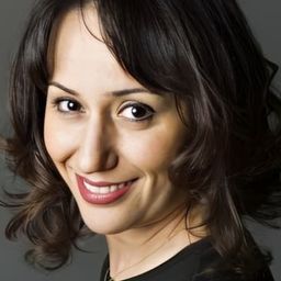 Tuba Erdem - 樂音無國界演員 飾演