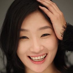 Kim Sang-hyun 飾演 Sang-hyun