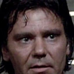 Mario Novelli 飾演 Pasquale Tallarico