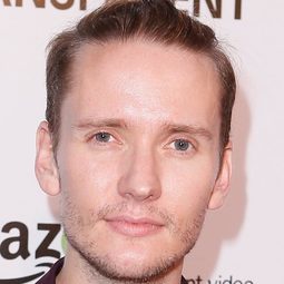 Sam Littlefield 飾演 Nathon