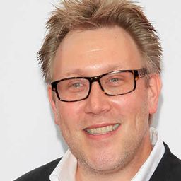 Jon Hoeber - 超級戰艦編劇