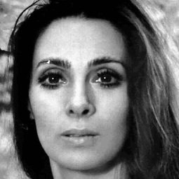 Marisa Belli 飾演 Aretusa