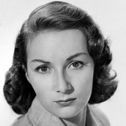 蘿絲瑪麗·哈里斯 - The Little Riders演員 飾演Grandma Roden