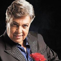 Sidney Magal 飾演 Novo Diretor