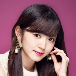 鈴木愛理 飾演 