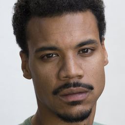 Miguel Angel Gobbo Diaz 飾演 Benny