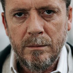 Basri Lushtaku 飾演 Venera's Father