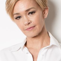 Júlia Lemmertz 飾演 Julia